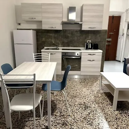 Ridi Che Ti Passa In Vico Del Fieno * Génova